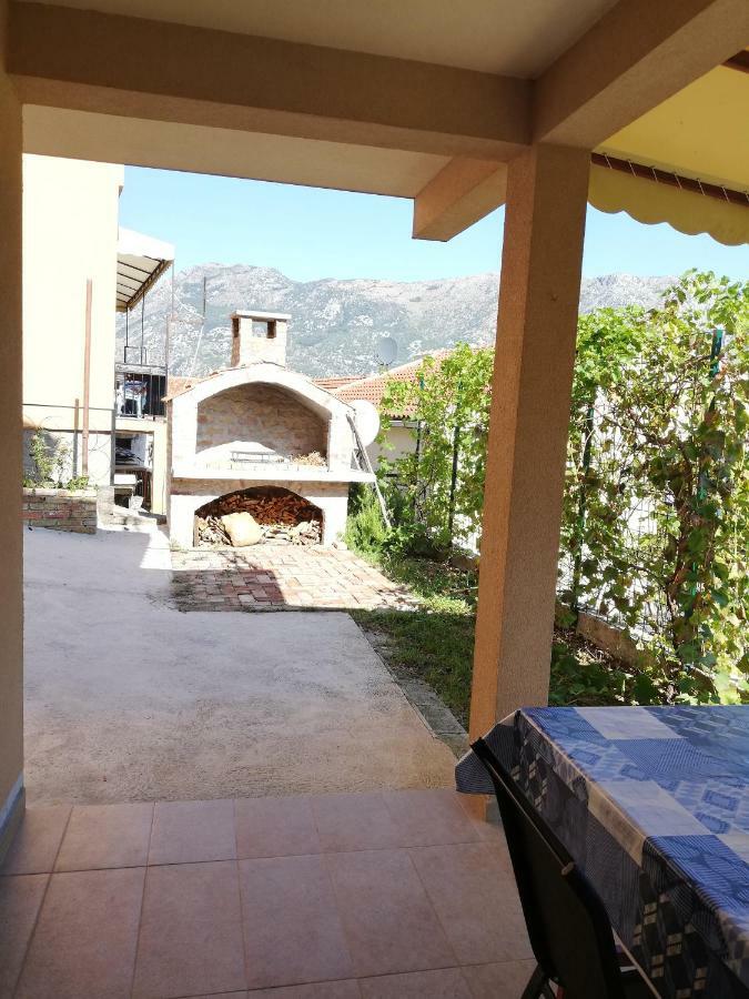 Ruza Apartments Kotor Exterior photo