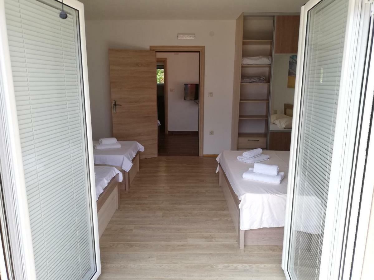 Ruza Apartments Kotor Exterior photo