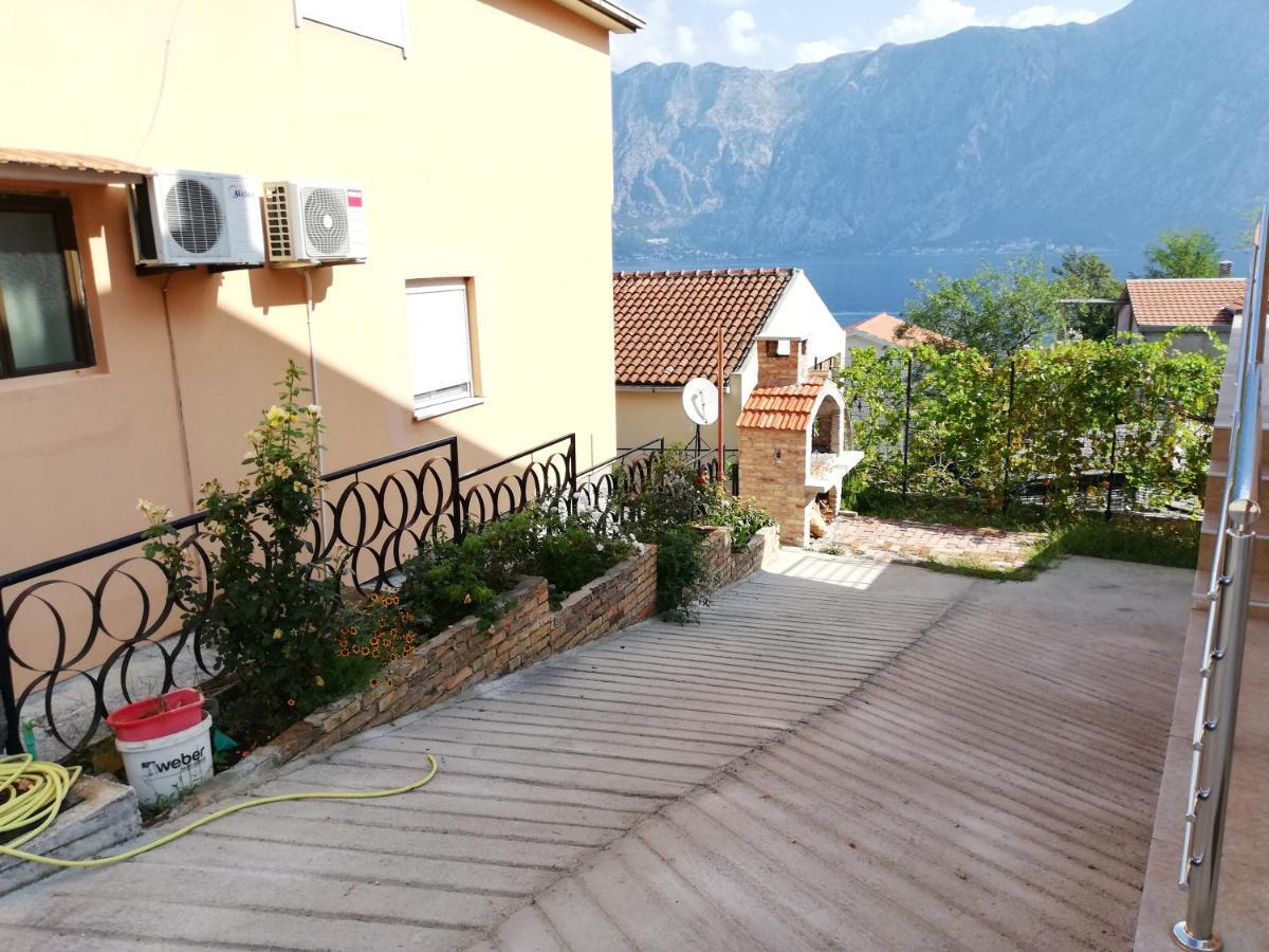 Ruza Apartments Kotor Exterior photo
